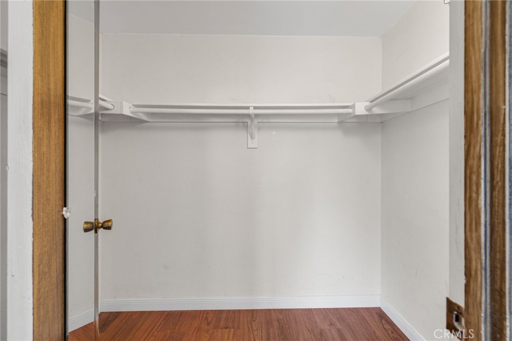 2826 Greenleaf Drive