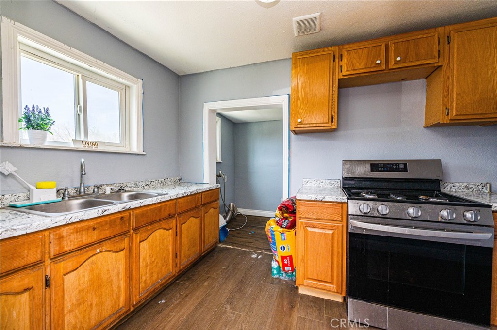 15774 Cottonwood Street