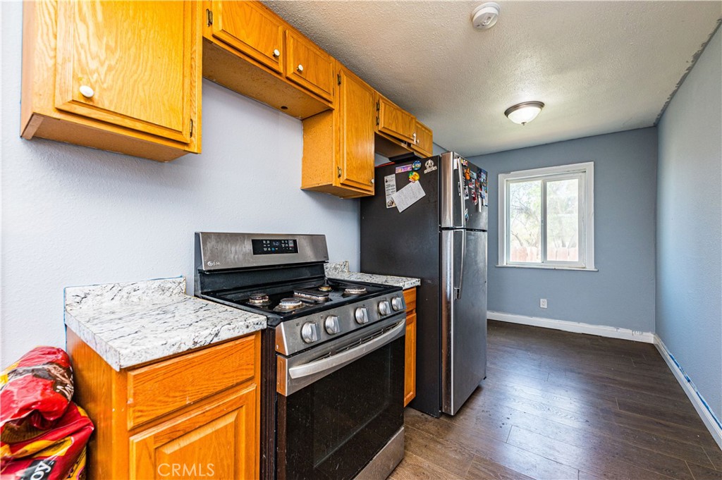 15774 Cottonwood Street