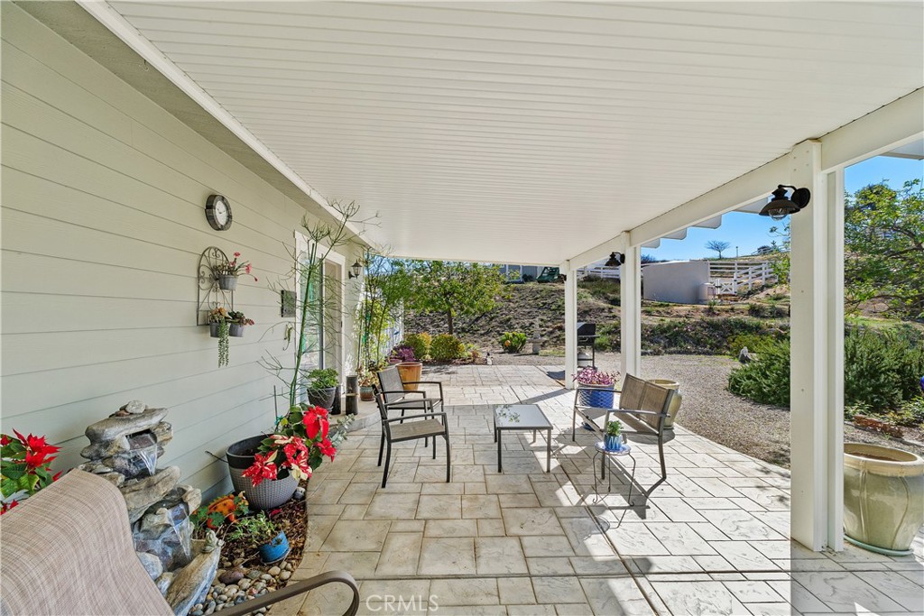 39660 Spanish Oaks Drive