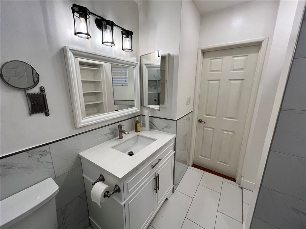 136 S Fircroft Street