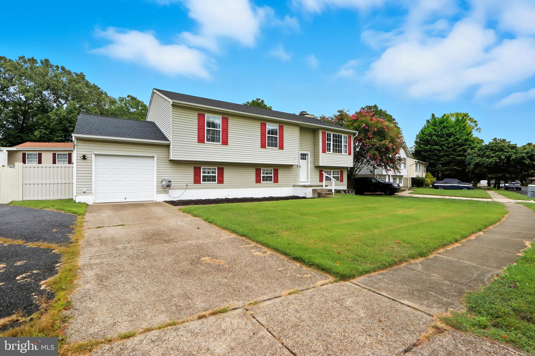 1508 PULLMAN DRIVE