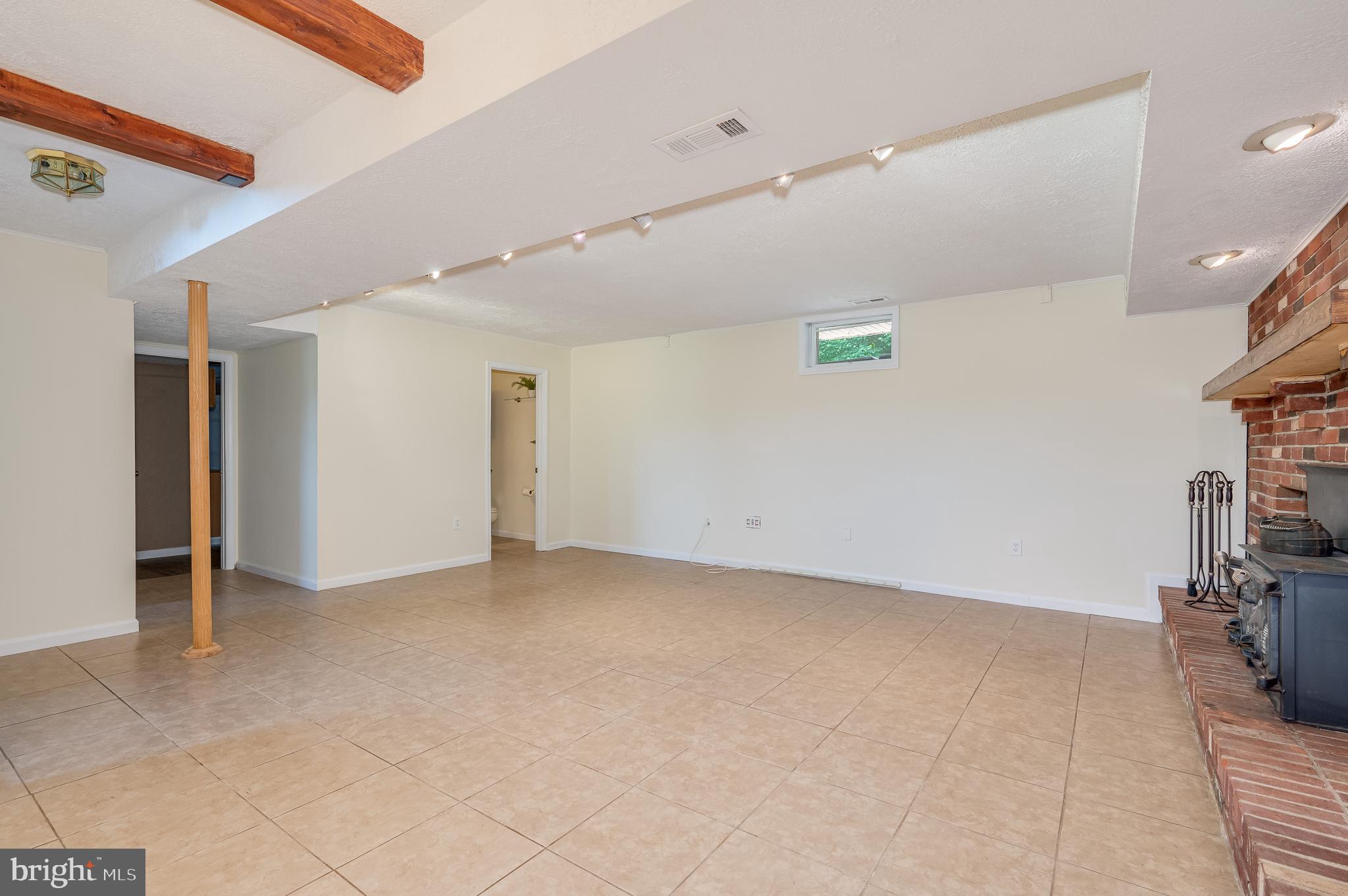 5316 POMMEL DRIVE