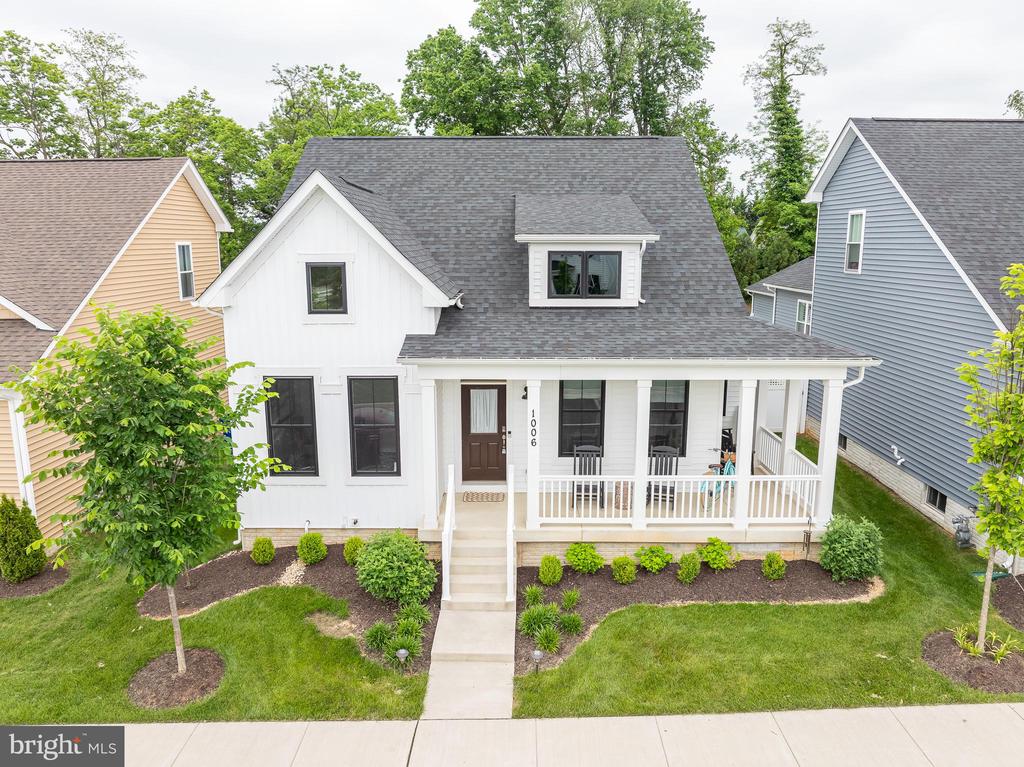 1006 FURGESON LANE