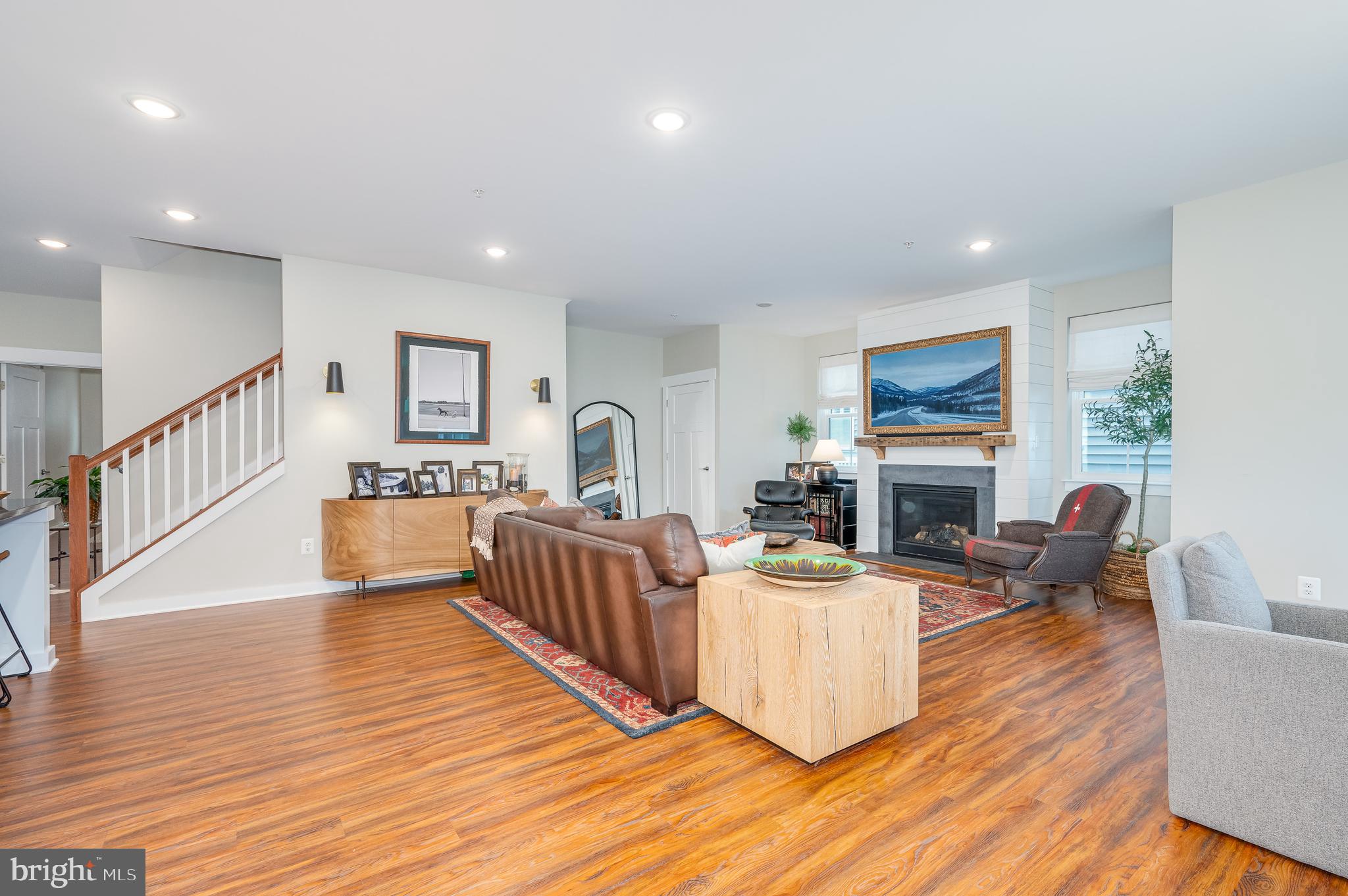 1006 FURGESON LANE