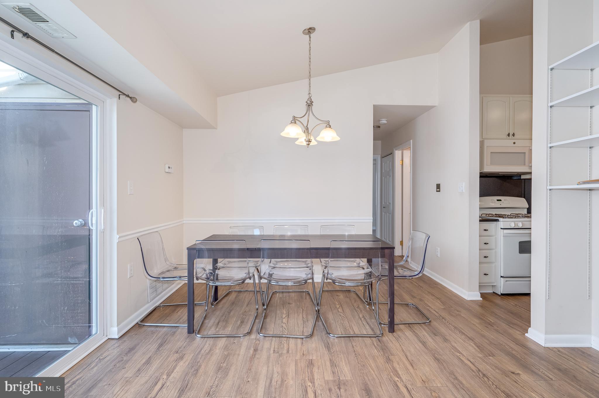1600 BERRY ROSE COURT 1 3A