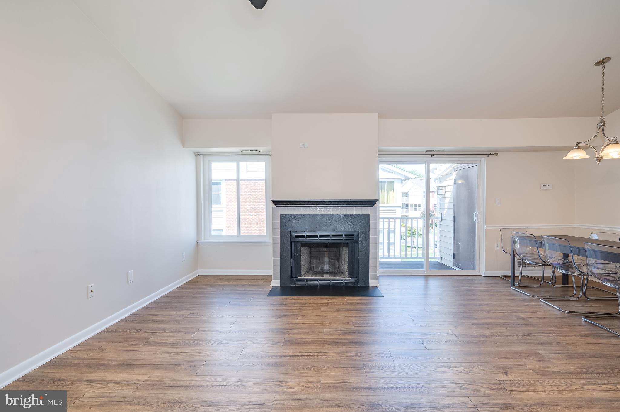 1600 BERRY ROSE COURT 1 3A