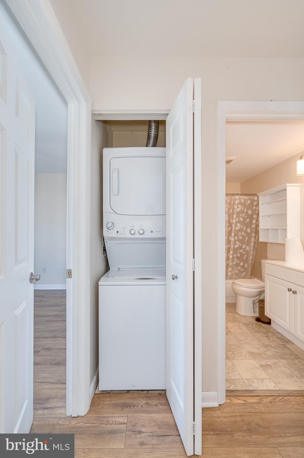 1600 BERRY ROSE COURT 1 3A