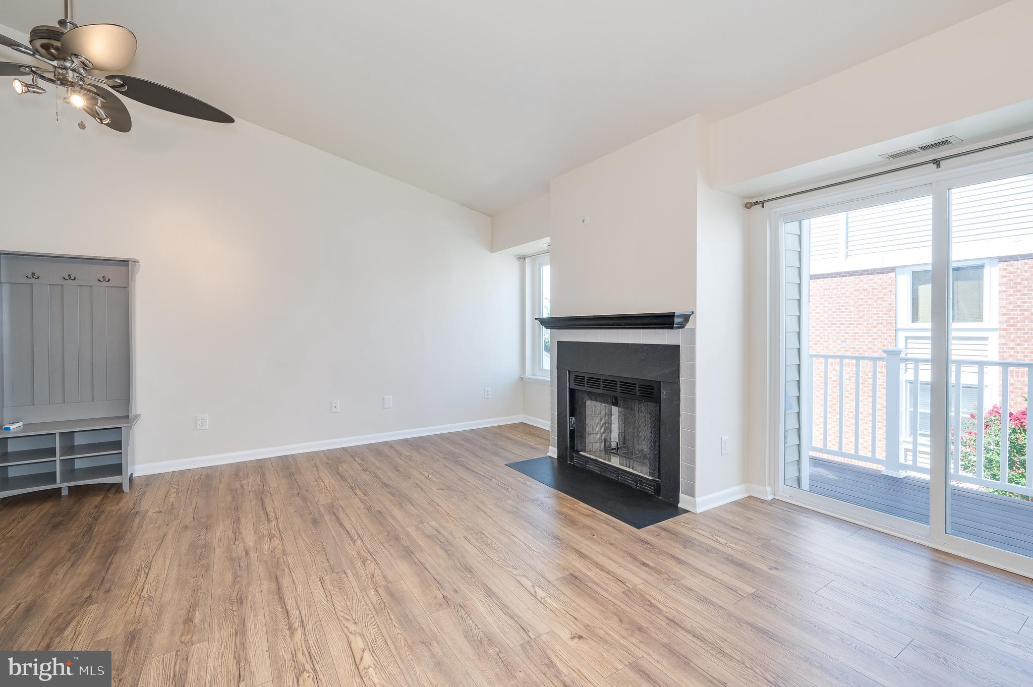 1600 BERRY ROSE COURT 1 3A
