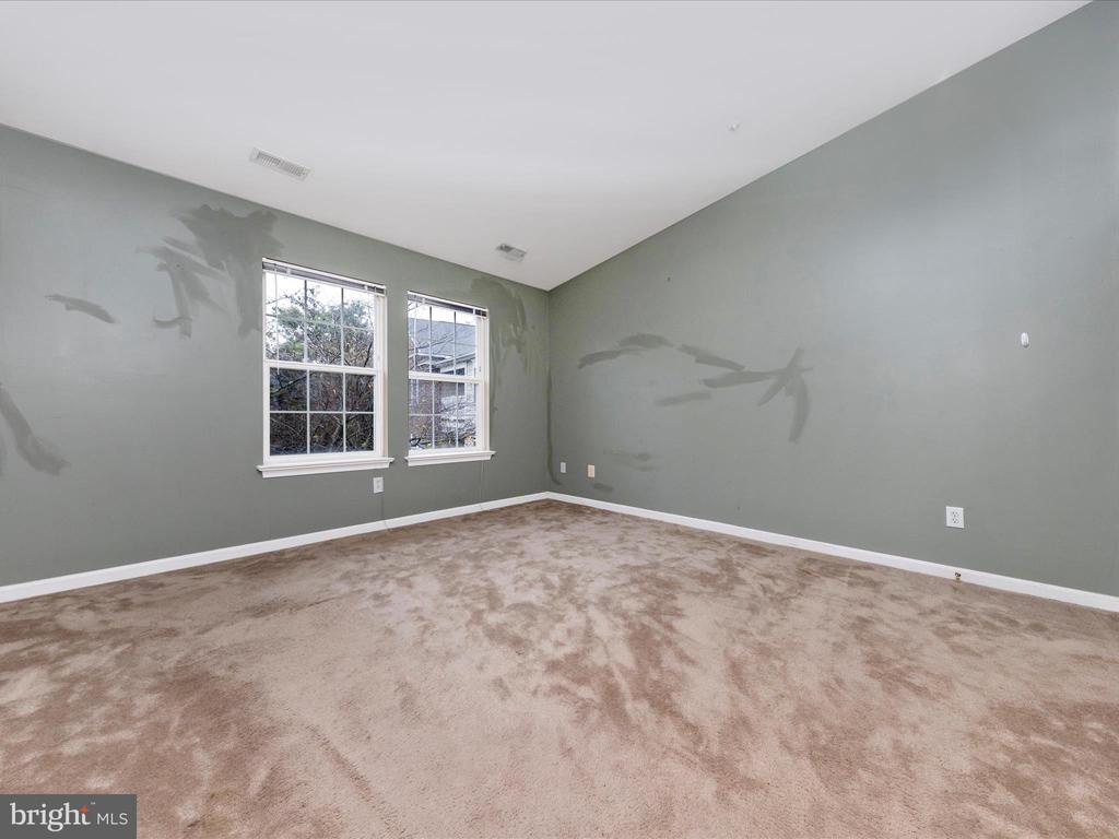 2404 DOMINION DRIVE 3A