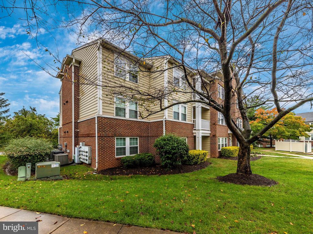 2404 DOMINION DRIVE 3A
