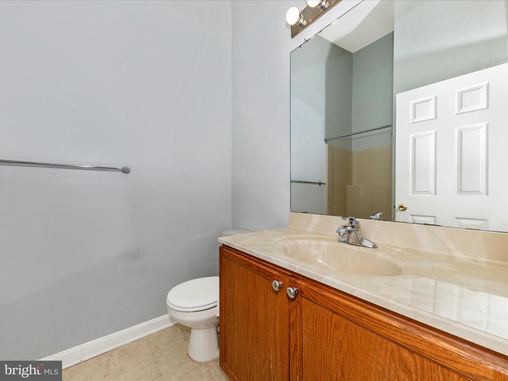 2404 DOMINION DRIVE 3A