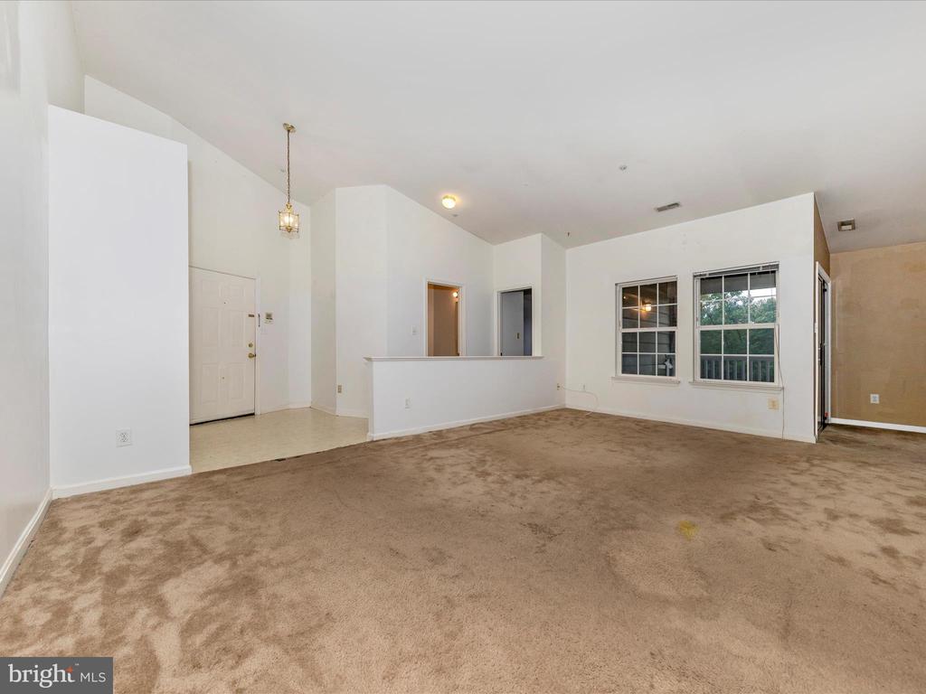 2404 DOMINION DRIVE 3A