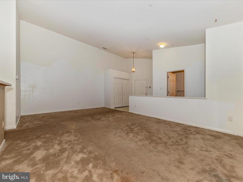 2404 DOMINION DRIVE 3A