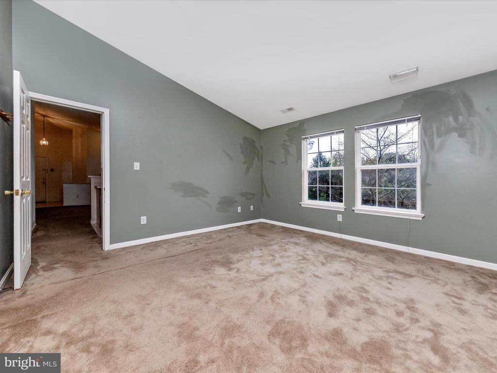 2404 DOMINION DRIVE 3A