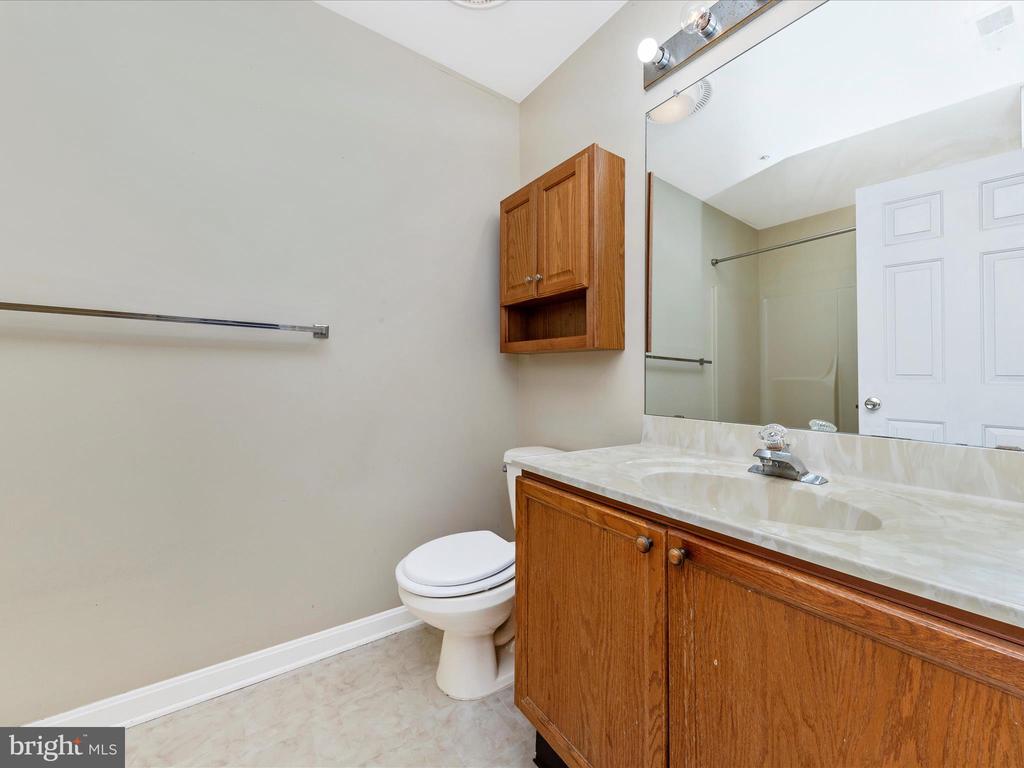 2404 DOMINION DRIVE 3A