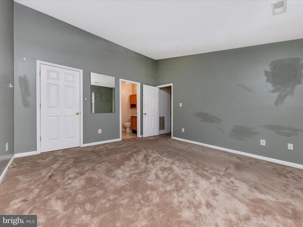2404 DOMINION DRIVE 3A