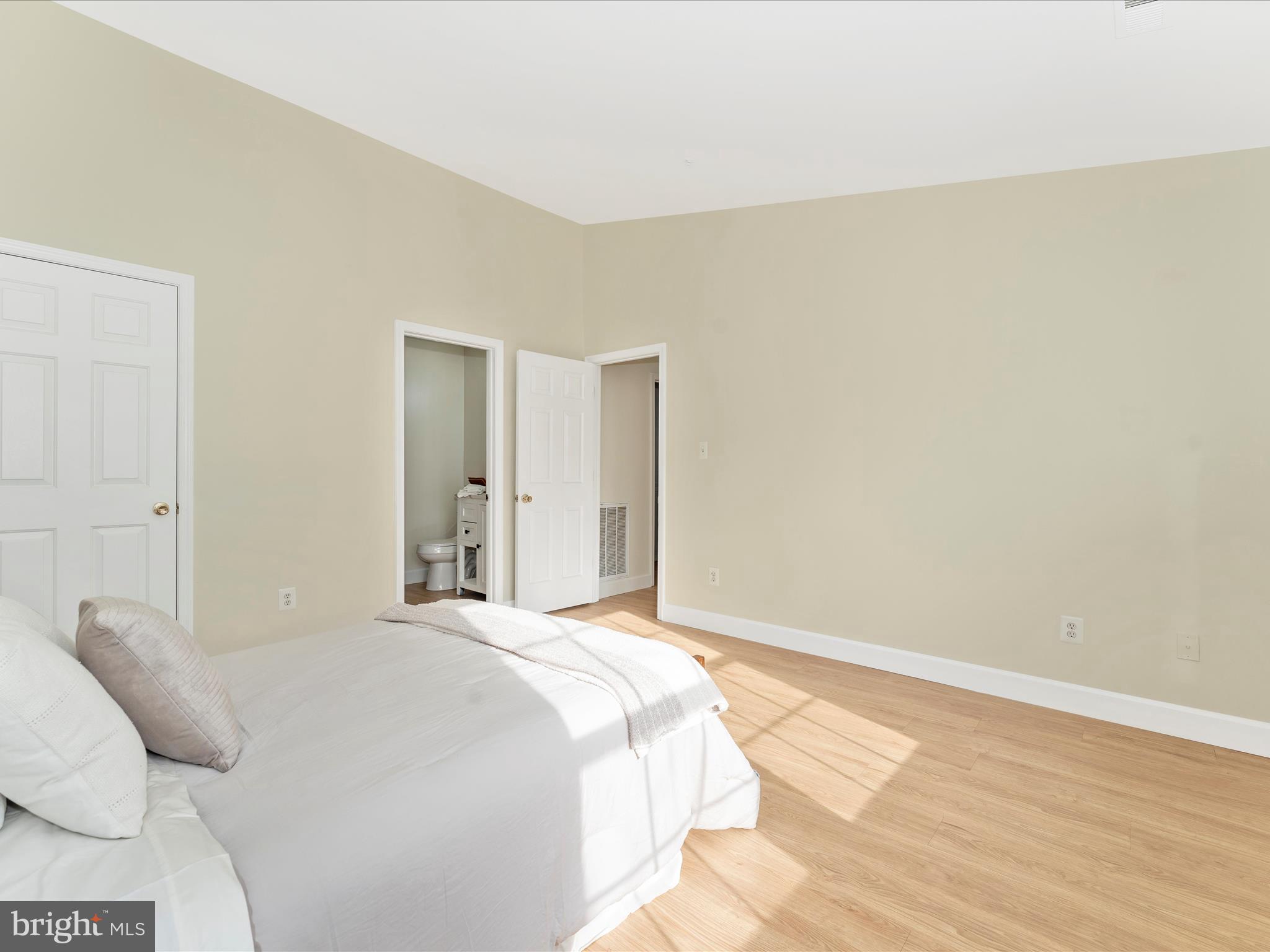 2404 DOMINION DRIVE 3A