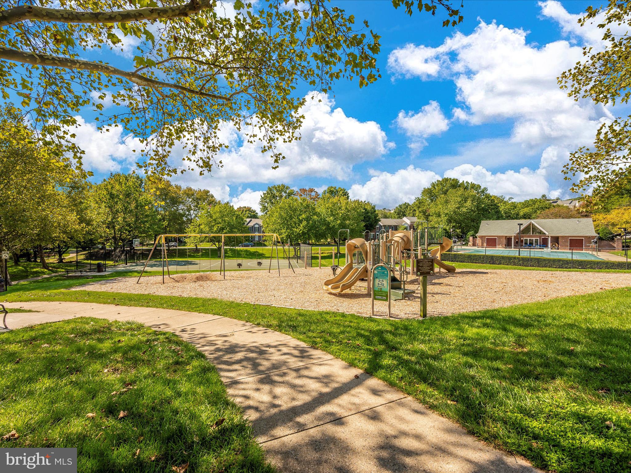 2404 DOMINION DRIVE 3A