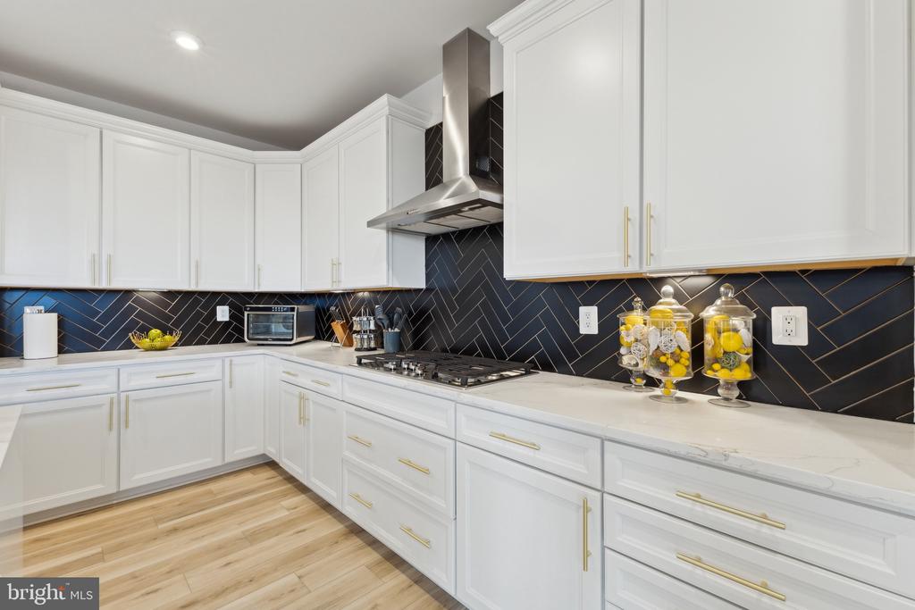 415 KARN PL
