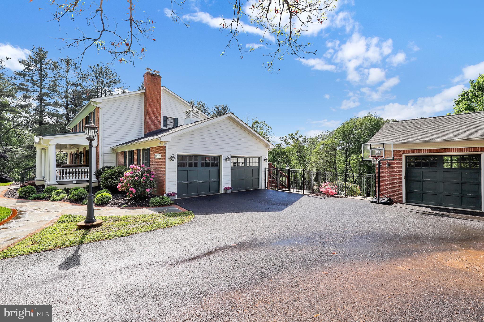 2812 PHEASANT LANE