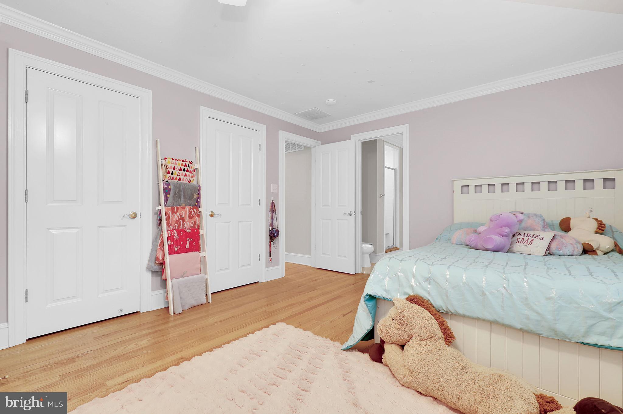 2812 PHEASANT LANE