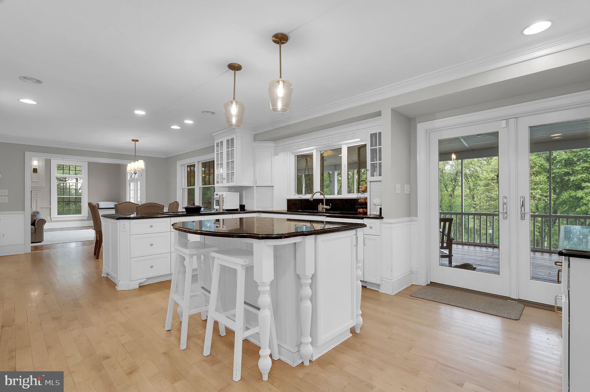2812 PHEASANT LANE