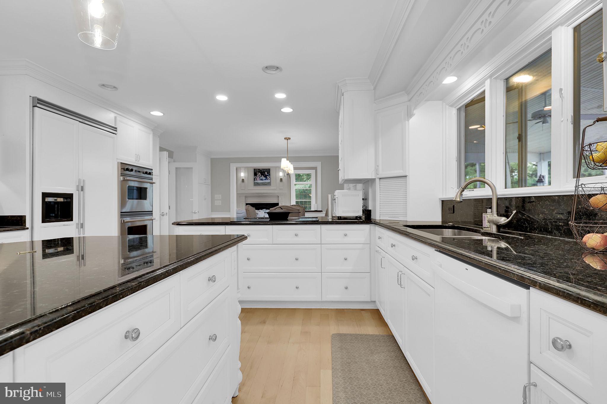 2812 PHEASANT LANE
