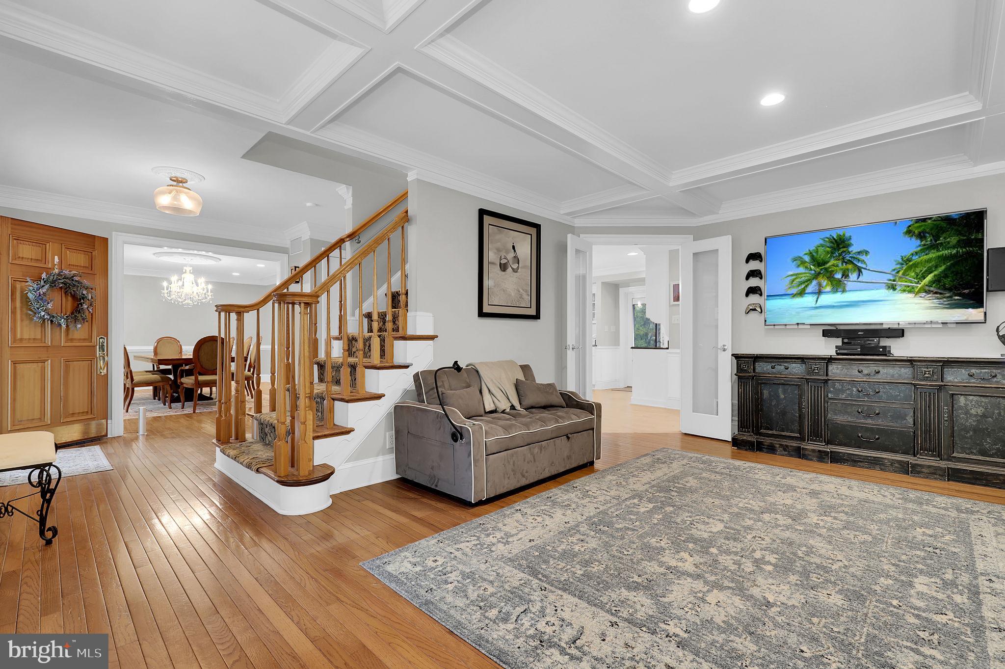 2812 PHEASANT LANE