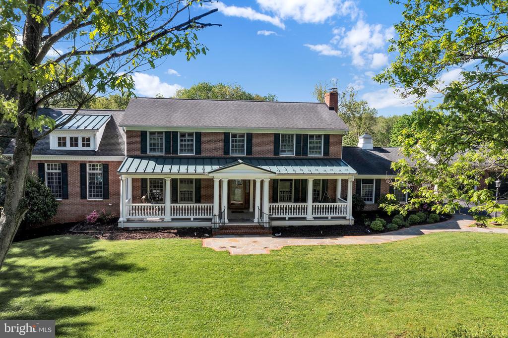 2812 PHEASANT LANE