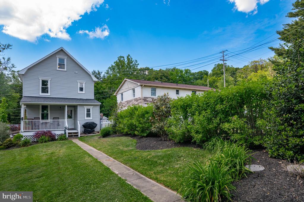 116 CENTRAL AVENUE