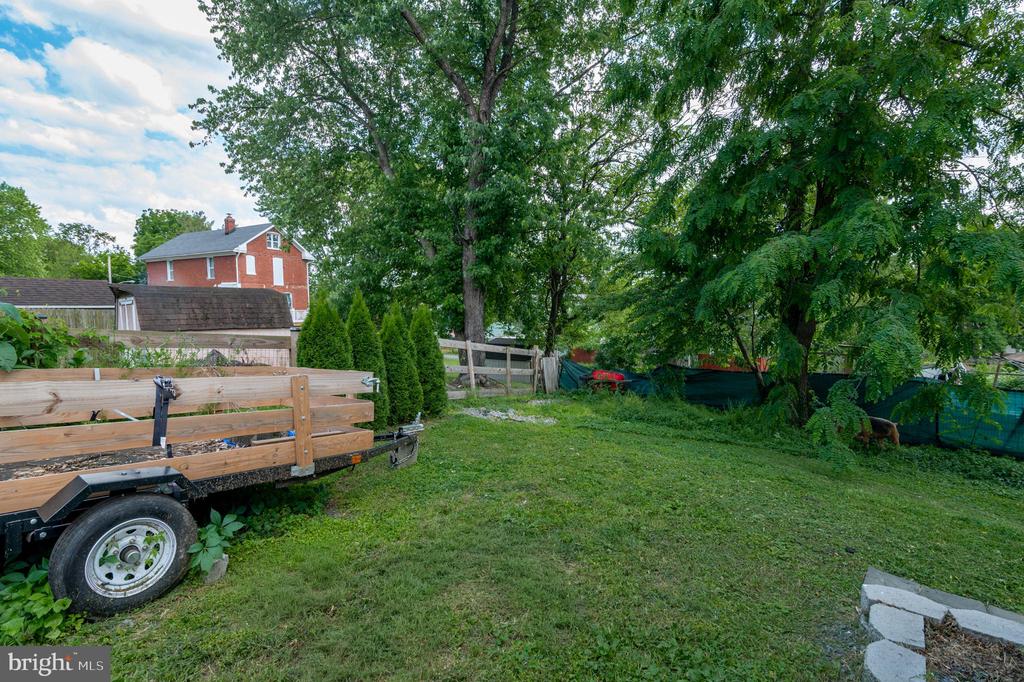 116 CENTRAL AVENUE