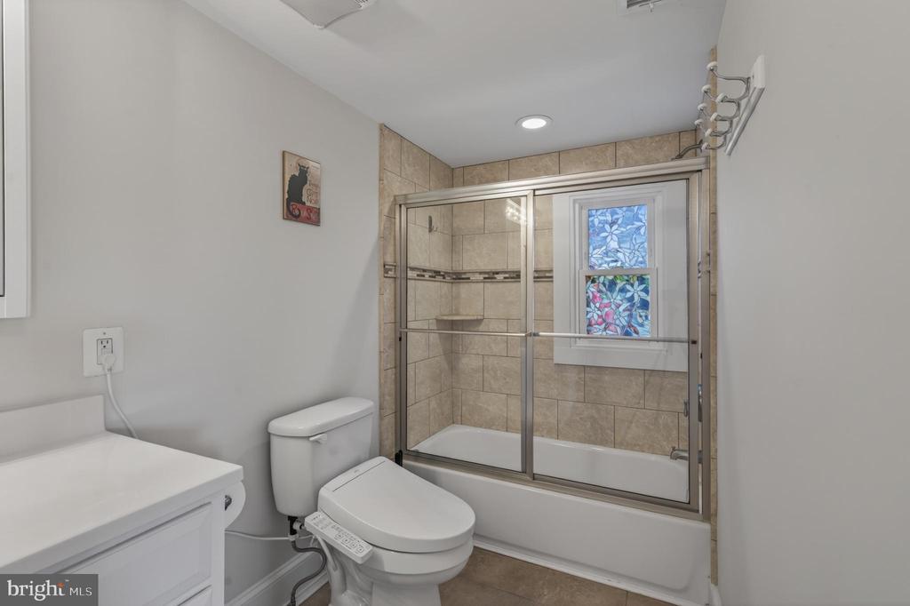 116 CENTRAL AVENUE