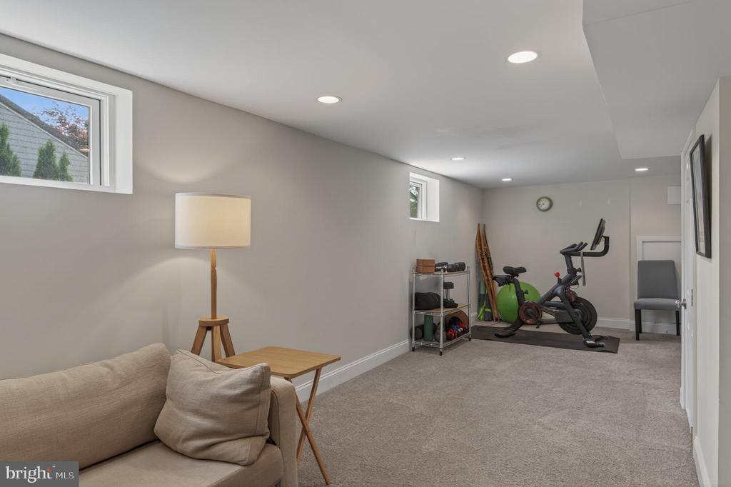 116 CENTRAL AVENUE