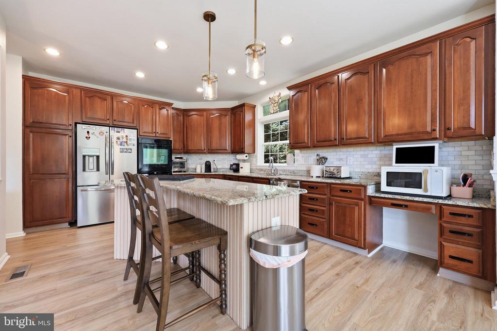 4213 WALLINGFORD COURT
