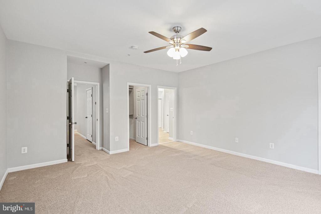 7222 ELKRIDGE CROSSING WAY