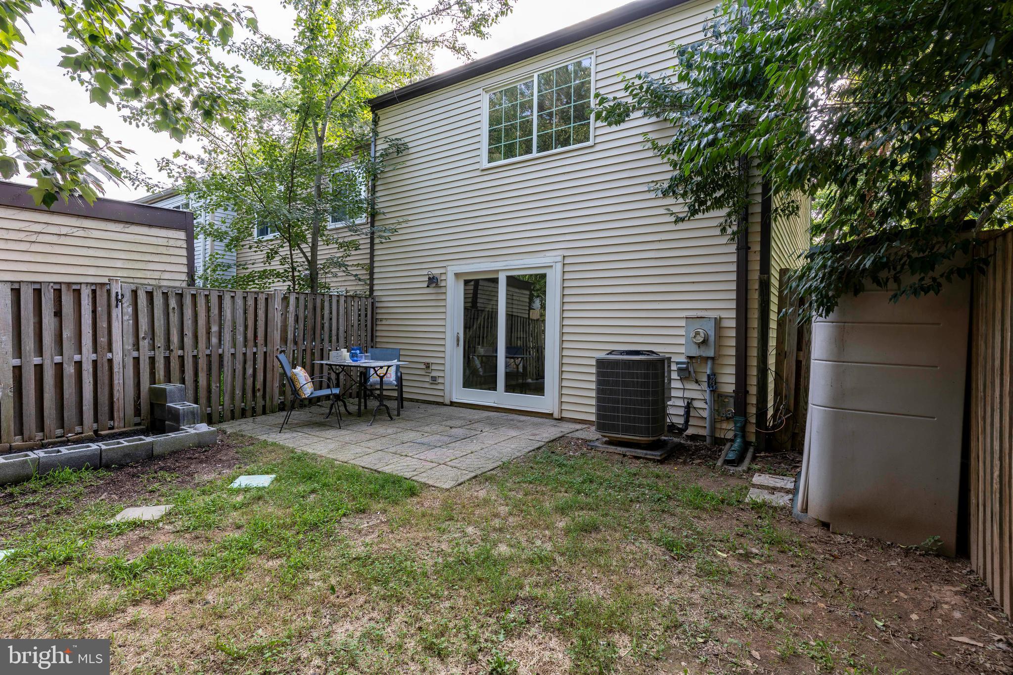 8845 CROSS COUNTRY PLACE