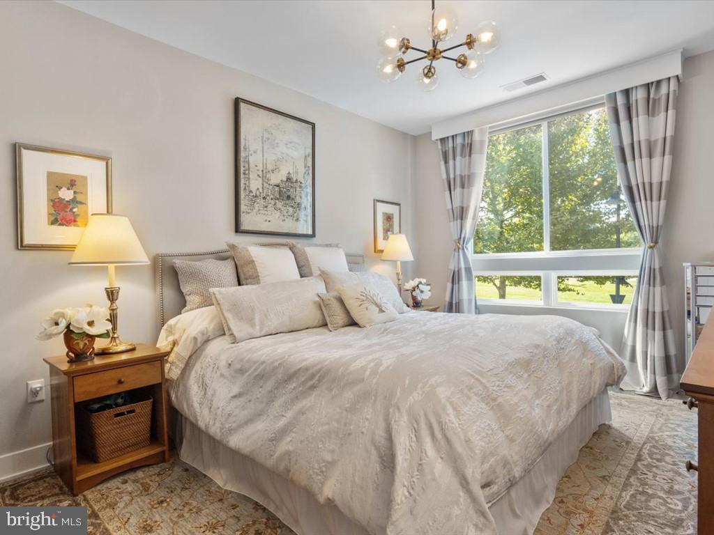 145 RIVERHAVEN DRIVE 125