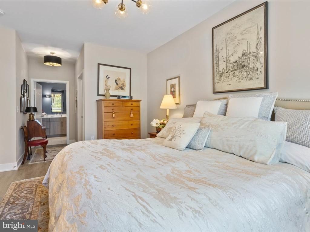 145 RIVERHAVEN DRIVE 125