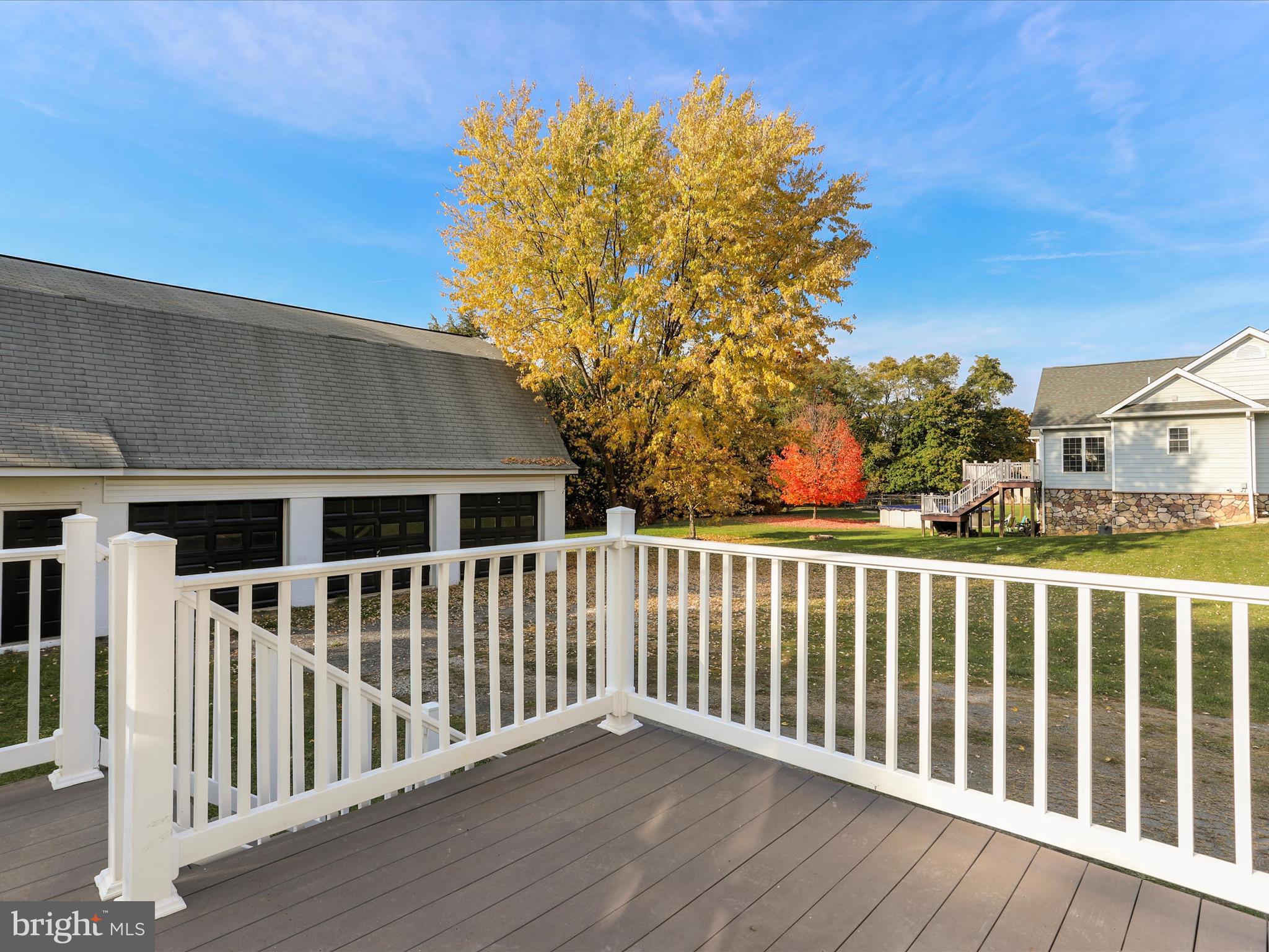40 CRYSTAL FALLS DRIVE