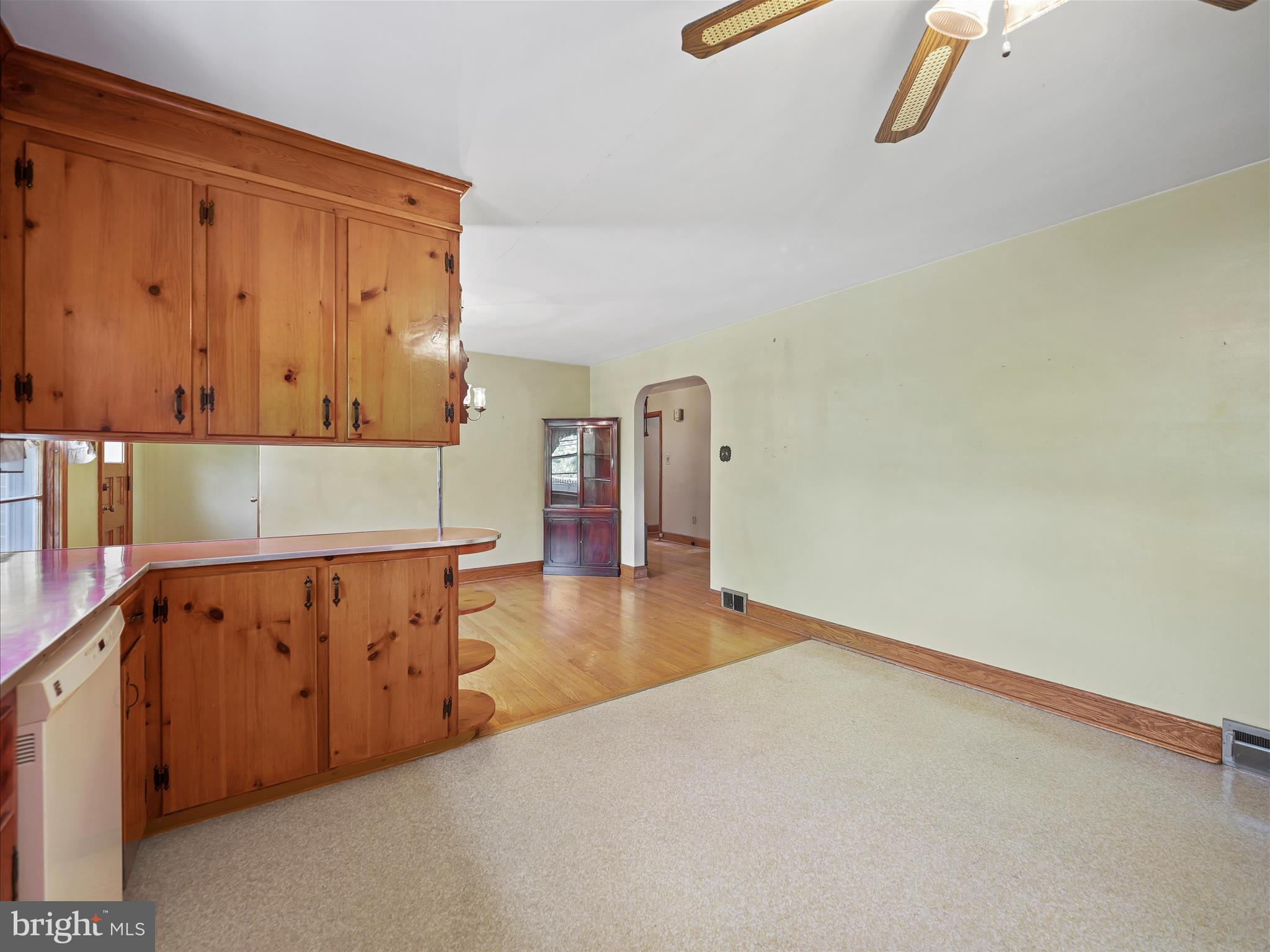 932 MOUNT AETNA ROAD