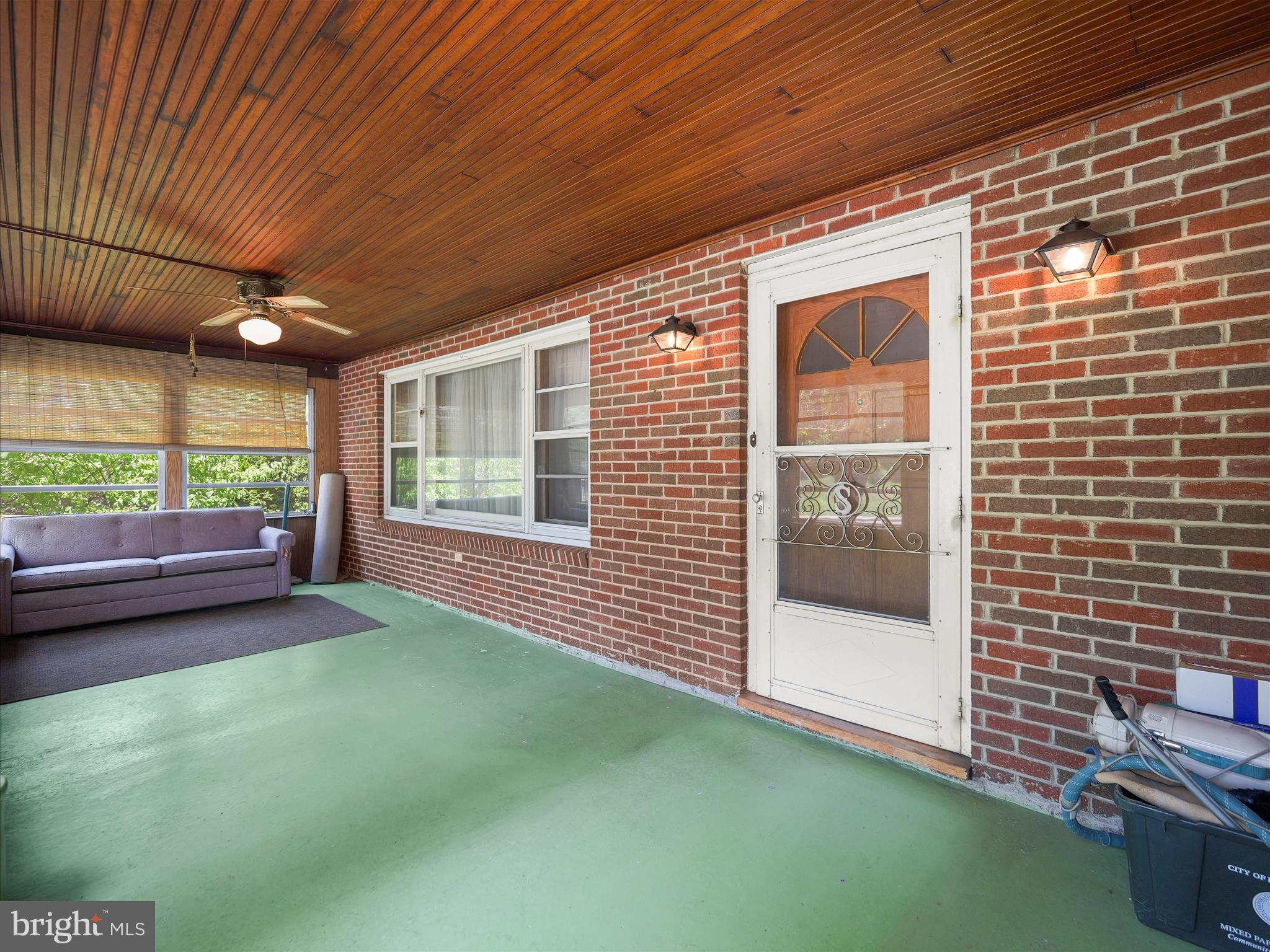 932 MOUNT AETNA ROAD