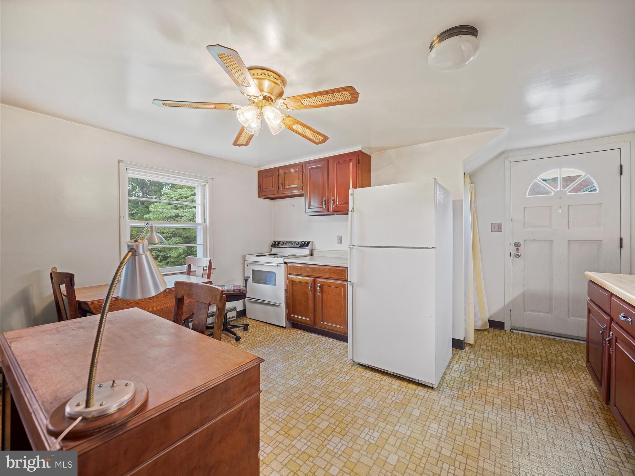 932 MOUNT AETNA ROAD