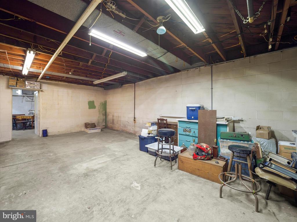 932 MOUNT AETNA ROAD