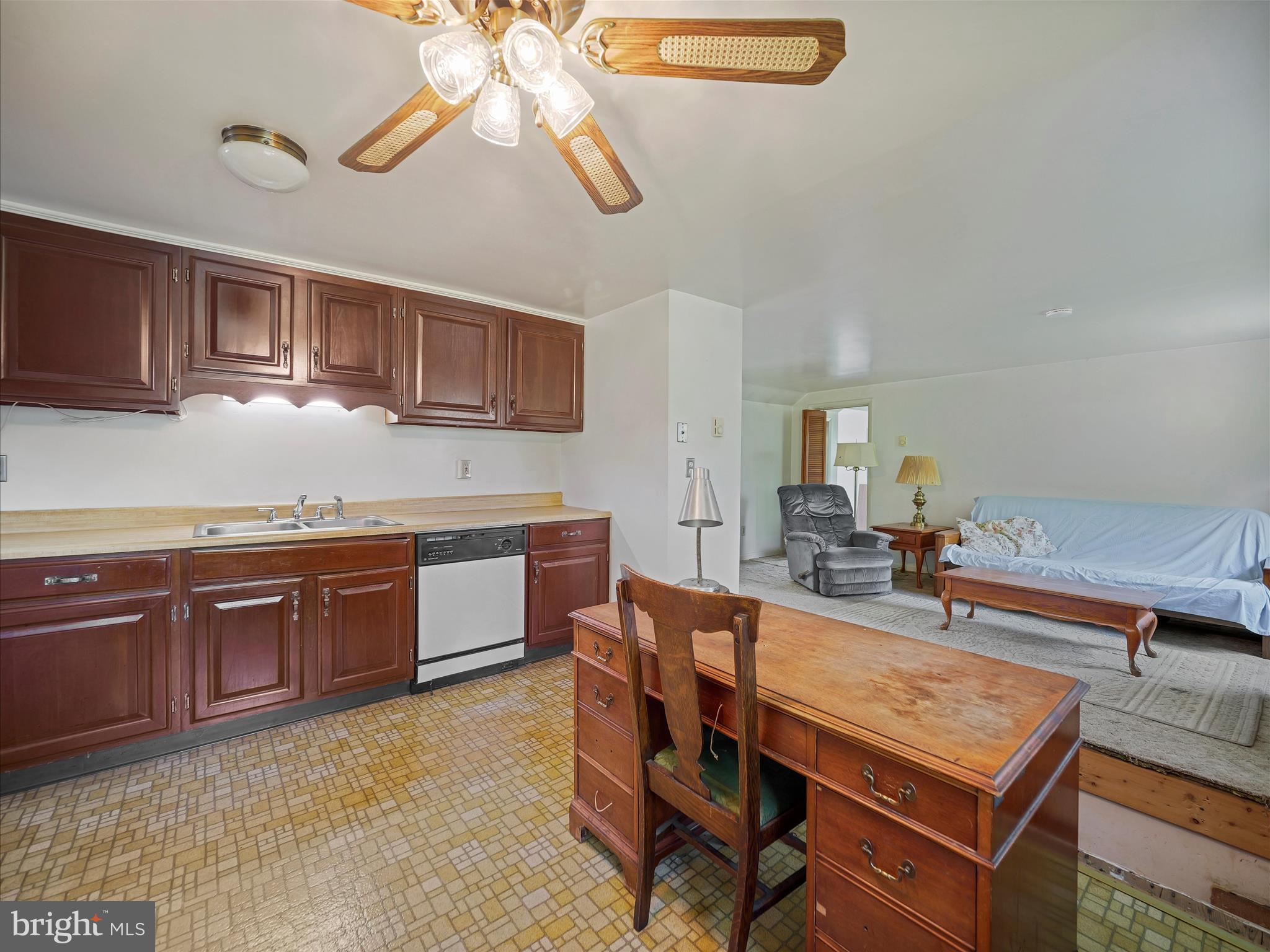 932 MOUNT AETNA ROAD