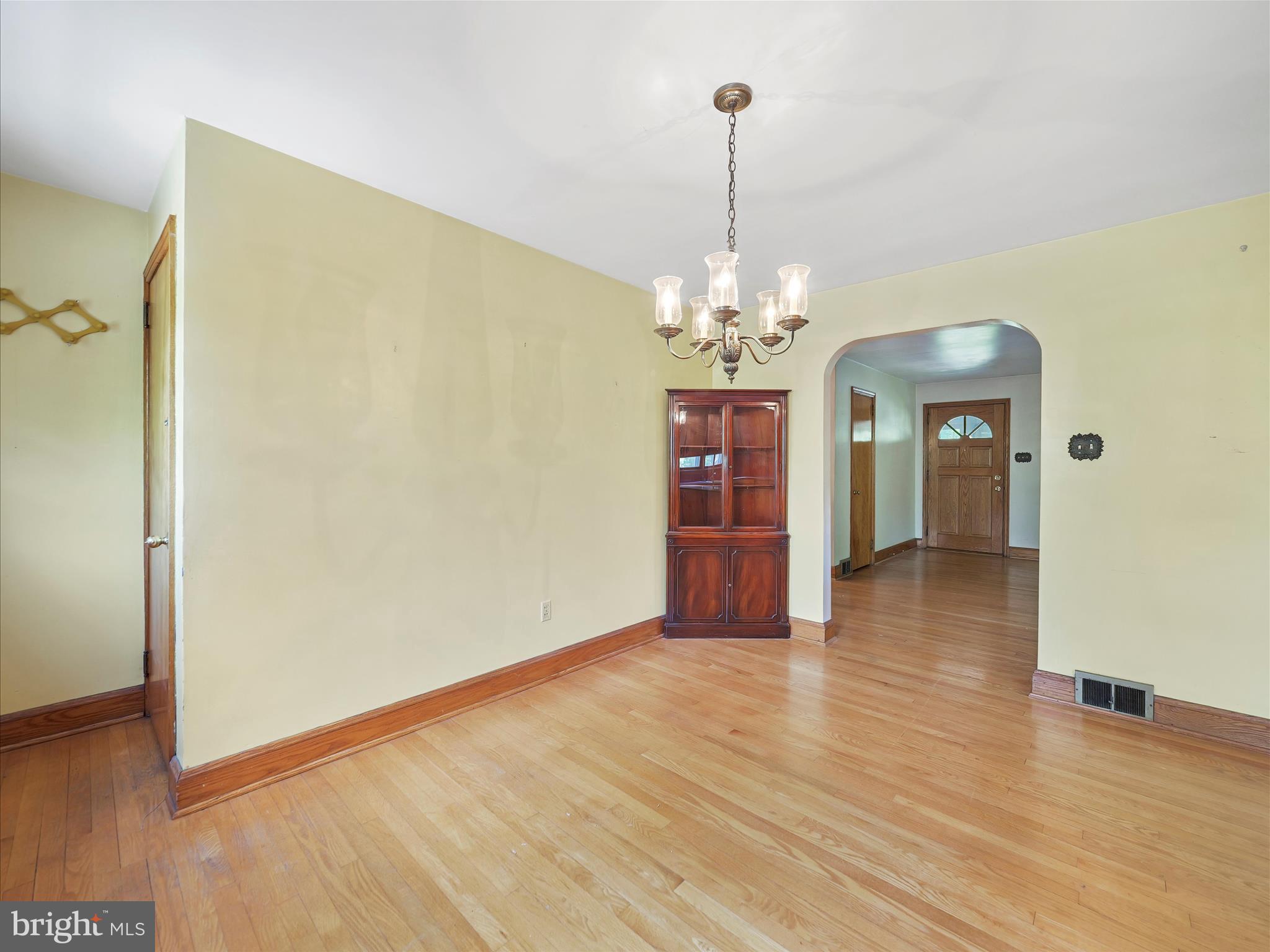 932 MOUNT AETNA ROAD