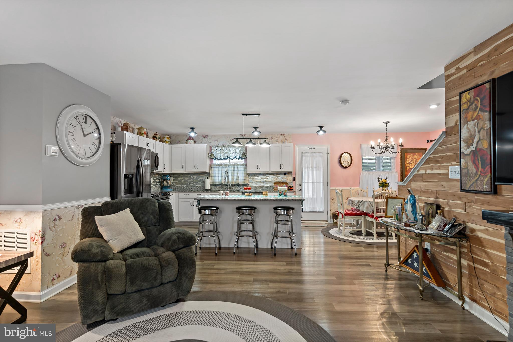 73 COSTILLA WAY