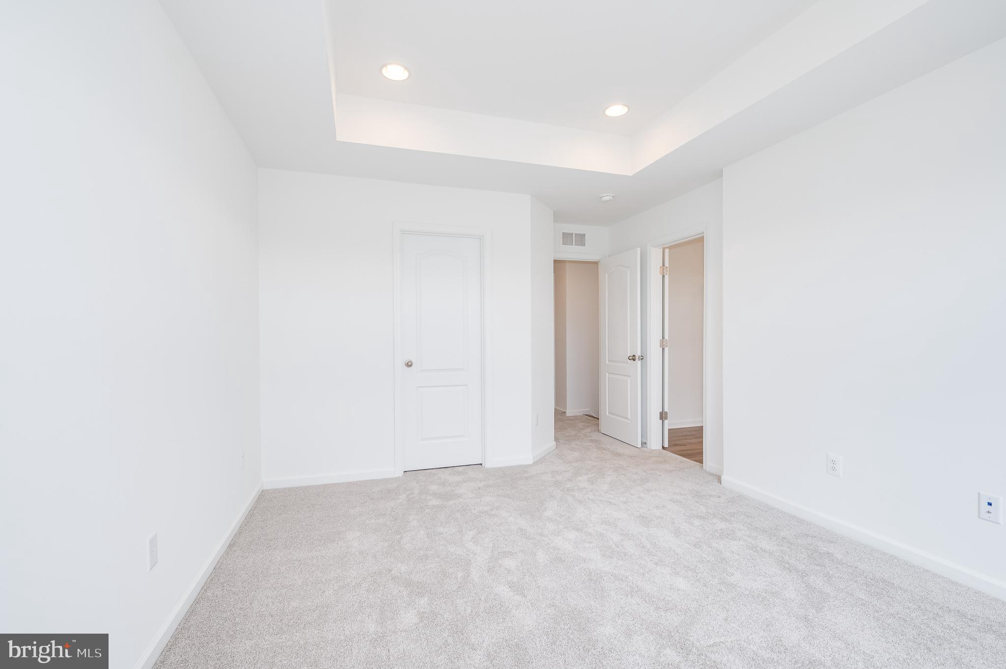 301 HILLSDALE PLACE