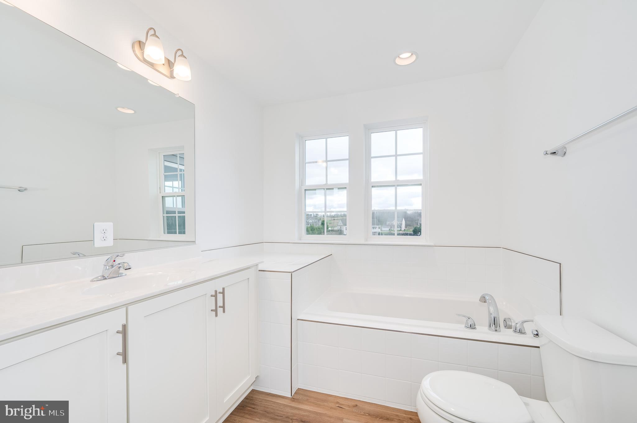 301 HILLSDALE PLACE