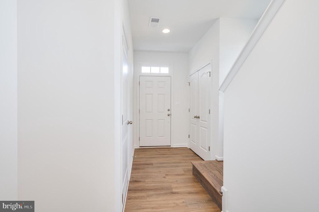 301 HILLSDALE PLACE